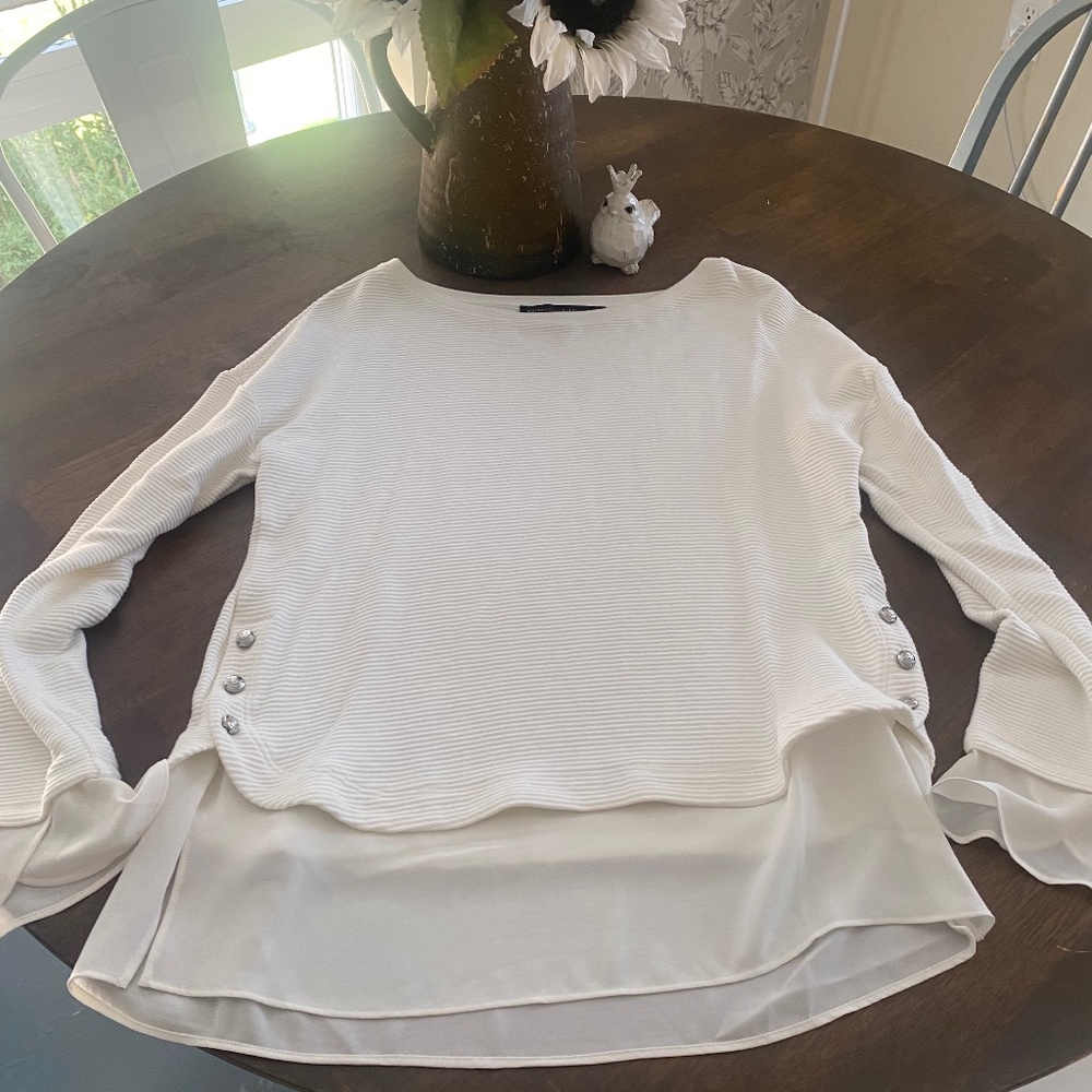 White House Black Market White Blouse Size Small